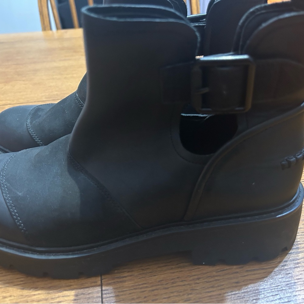 Uggs Black Ankle Boots